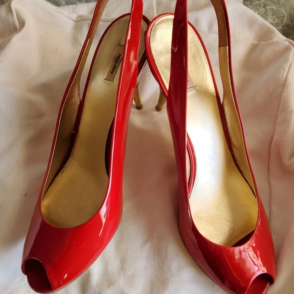 MIU MIU RED HEELS